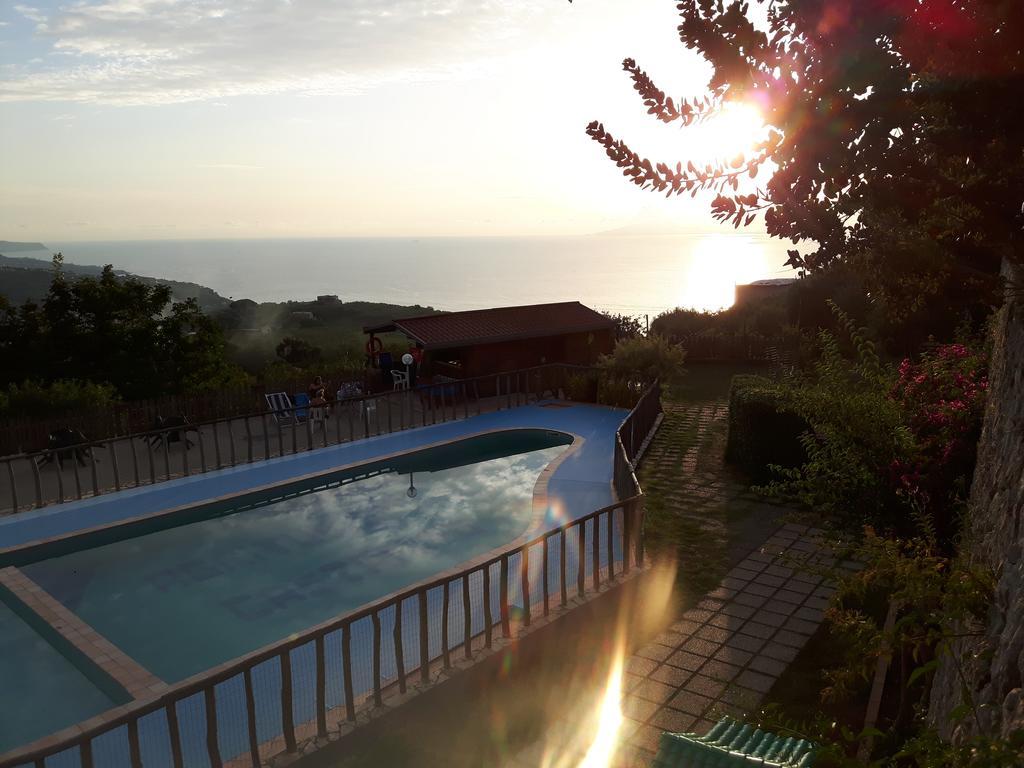 La Casa Del Sole Vila Vico Equense Exterior foto